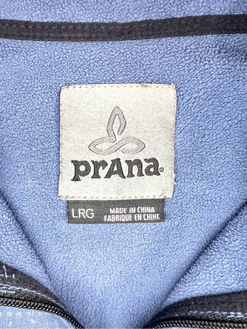 prAna Quarter‑Zip Pullover – Blue Grid Pattern Size L Outdoor Performance Layer - Picture 5 of 13